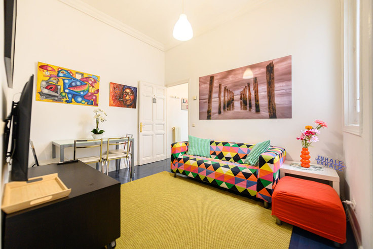 Blueground Calle de la Colegiata — 2 bed