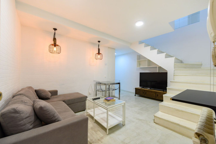 Blueground Calle del Prado — 2 bed